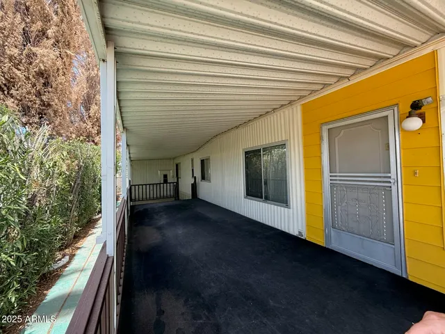 a view of an entryway