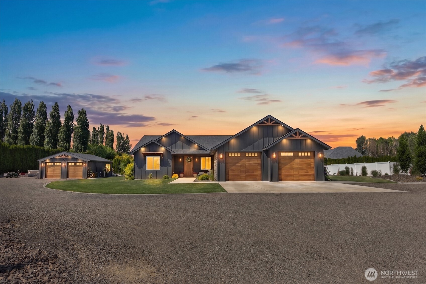 9914 Morgan Road Northeast Moses Lake, WA 98837 - Photo 1 of 40