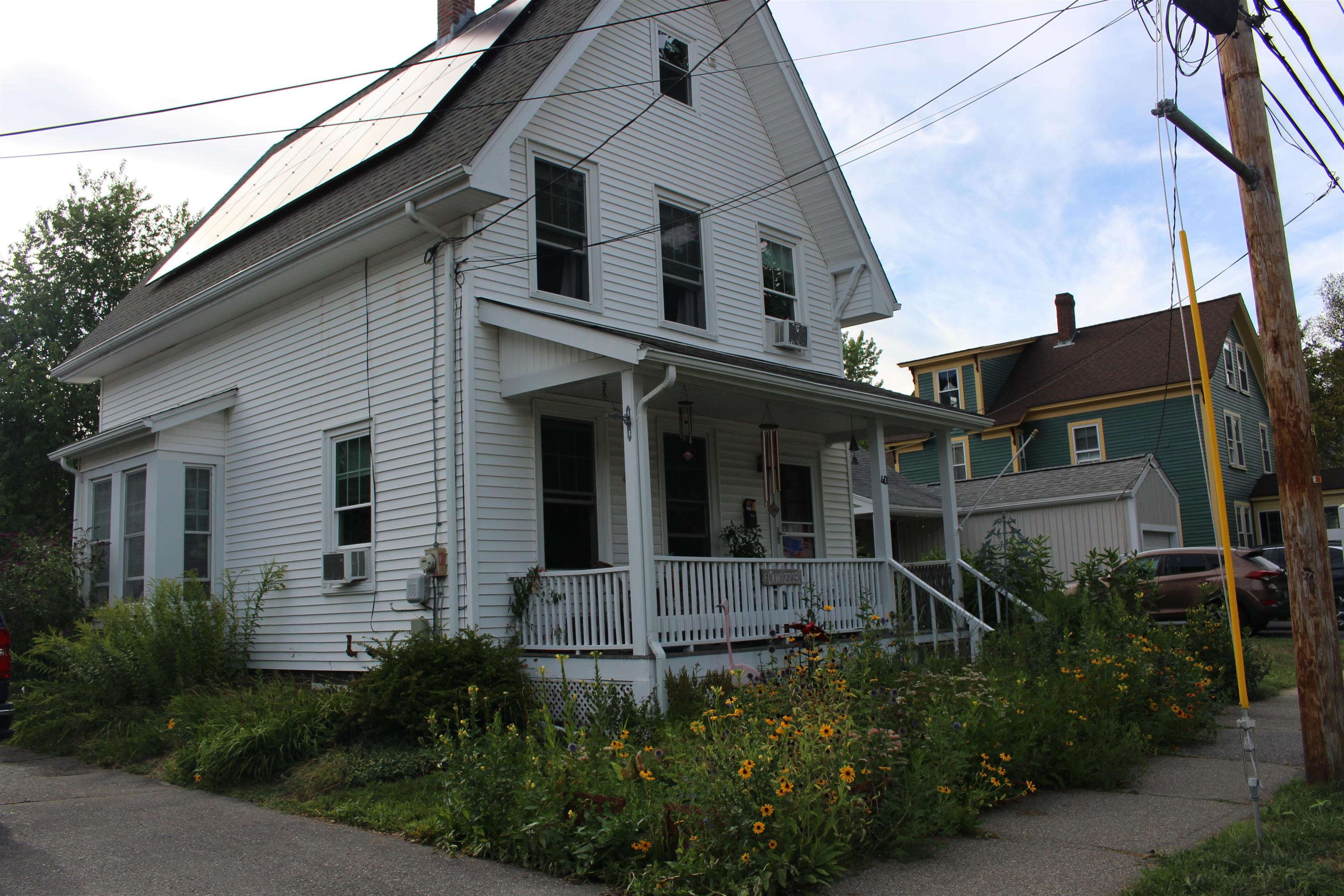 40 Washington Street Exeter, NH 03833 - Photo 2 of 39