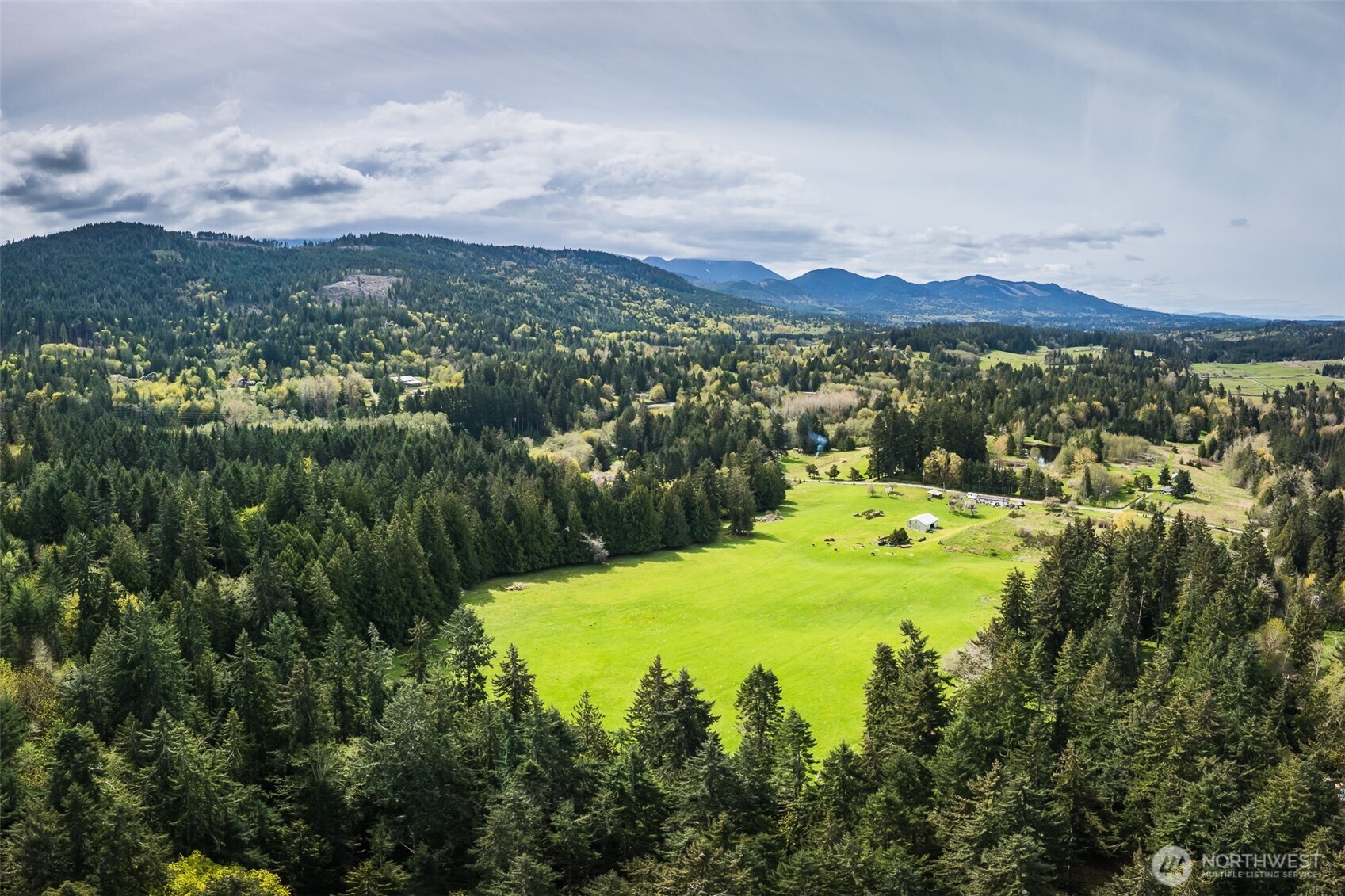 280 Oxenford Road Port Angeles, WA 98363 - Photo 3 of 26