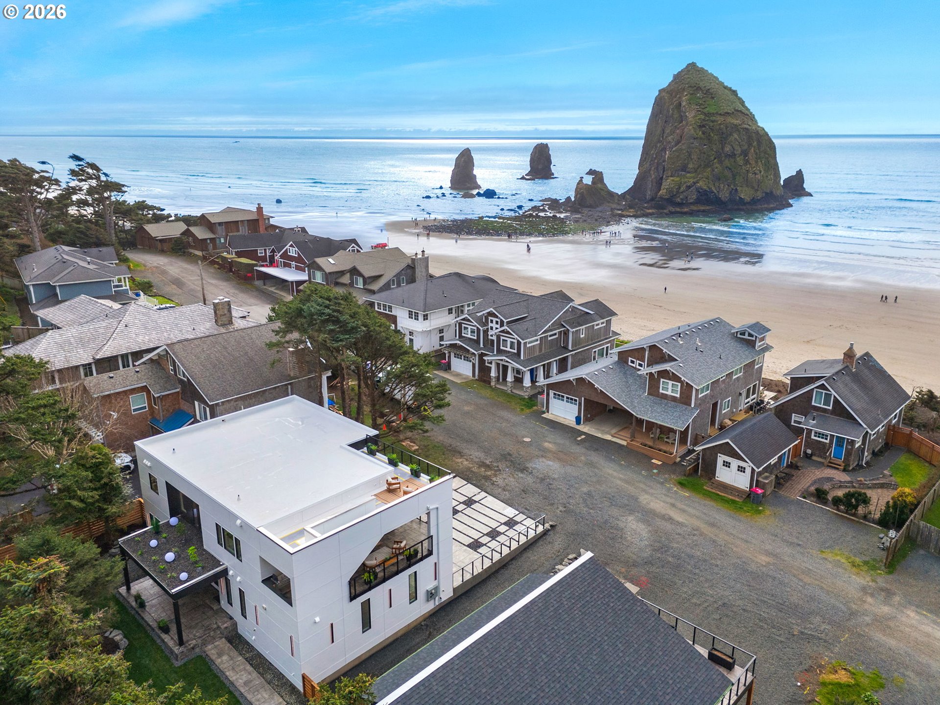 1659 Forest Lawn Road Cannon Beach, OR 97110 - Photo 4 of 42