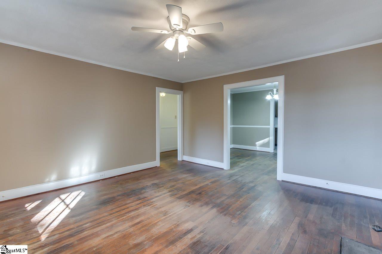 3409 Saluda Dam Road Easley, SC 29640 - Photo 6 of 33 Gallery Image 6
