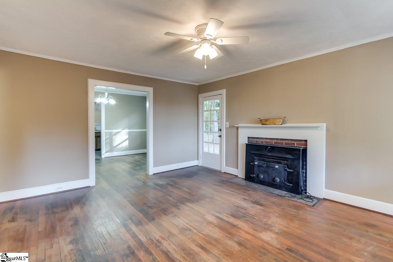 3409 Saluda Dam Road Easley, SC 29640 - Photo 8 of 33 Gallery Image 8