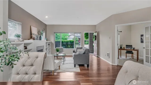 $385,000 | 2104 Palisade Boulevard, Unit B7, DuPont, WA 98327