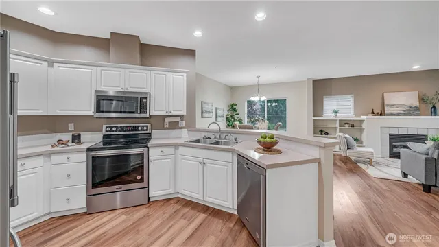 $385,000 | 2104 Palisade Boulevard, Unit B7, DuPont, WA 98327