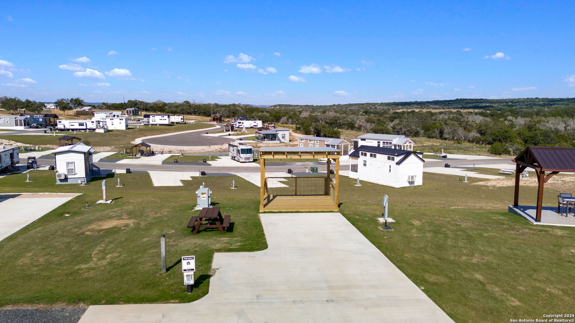 a view of a terrace with sitting area