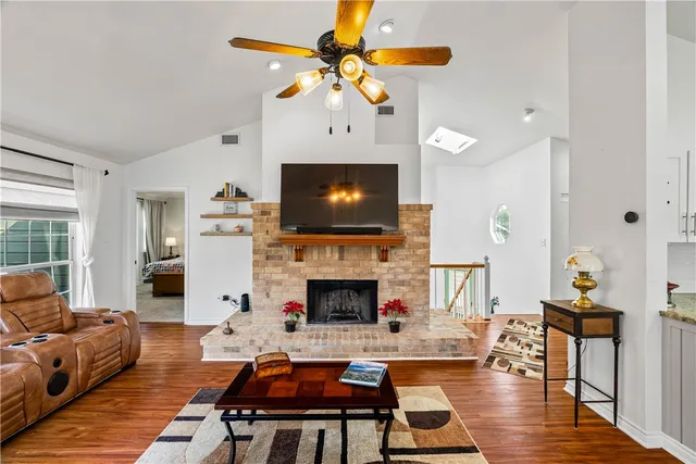 $224,900 | 210 Oak Bay Drive, Unit 1203 1203, Rockport, TX 78382