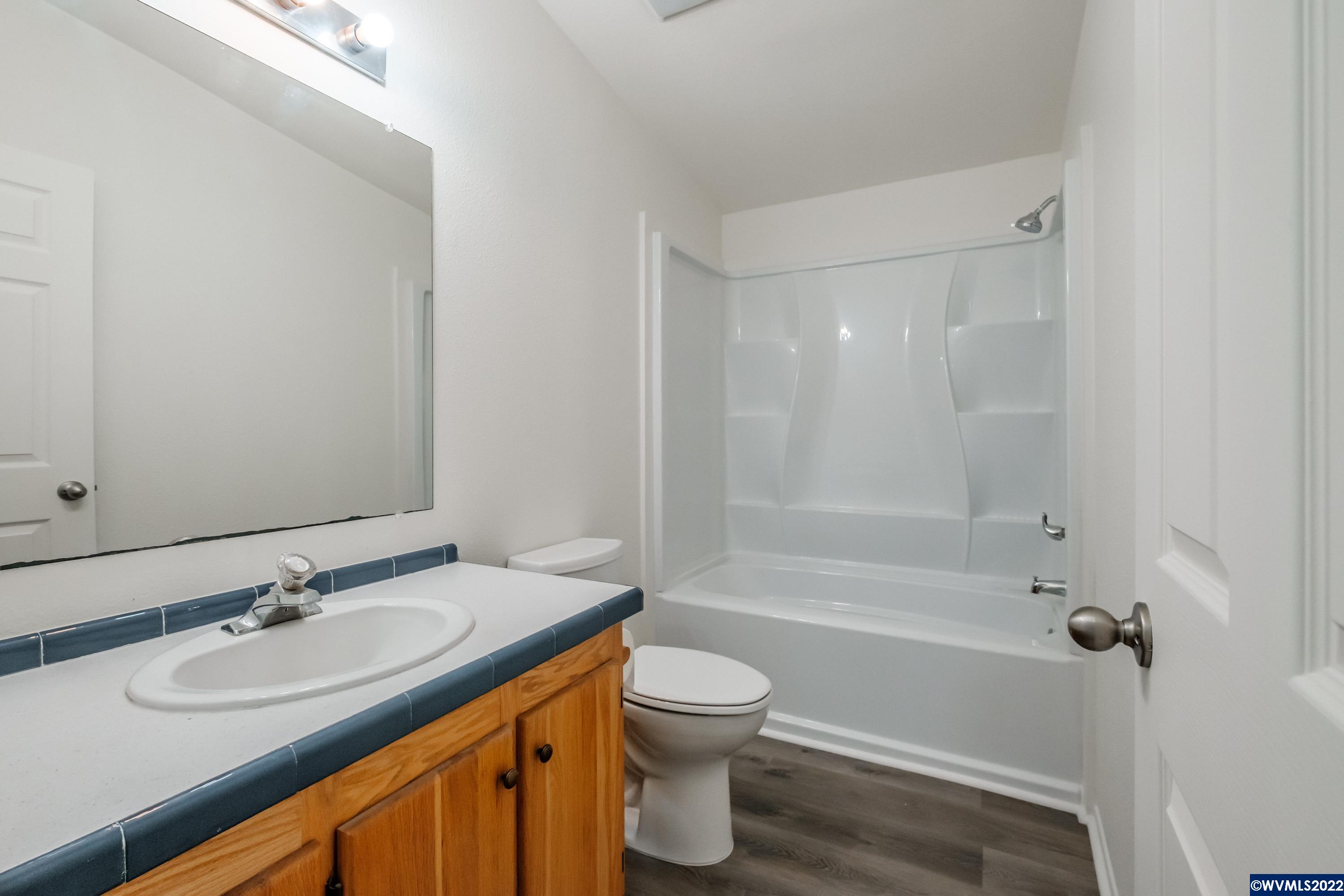 31050 South 3rd Street Lebanon, OR 97355 - Photo 20 of 42