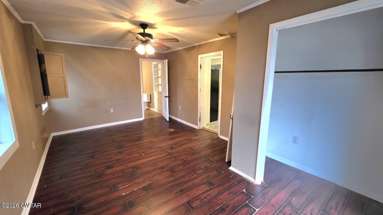 456 Galbraith Avenue Henderson, TN 38340 - Photo 7 of 22 20251223_162237_copy_1320x743_1