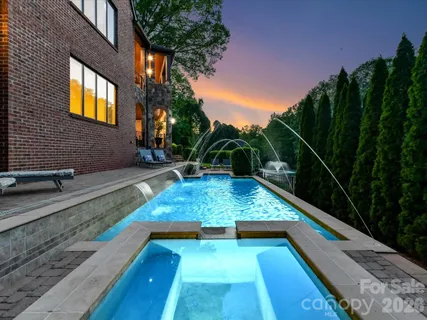 $2,100,000 | 5915 Vidal Lane, Charlotte, NC 28226