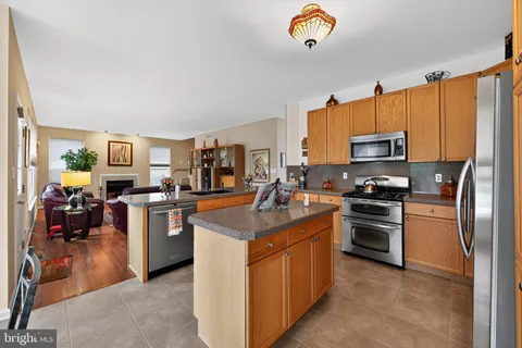 $525,000 | 4 Redbud Drive, Sicklerville, NJ 08081