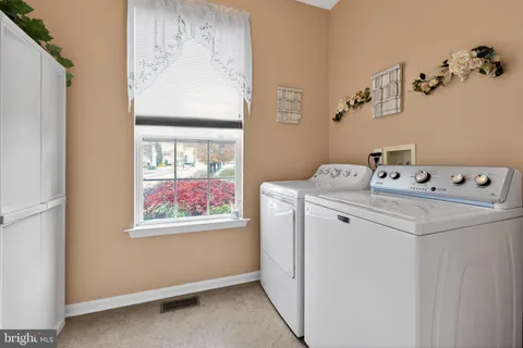 $525,000 | 4 Redbud Drive, Sicklerville, NJ 08081