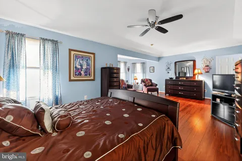 $525,000 | 4 Redbud Drive, Sicklerville, NJ 08081