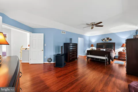 $525,000 | 4 Redbud Drive, Sicklerville, NJ 08081