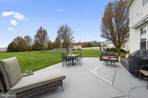 $525,000 | 4 Redbud Drive, Sicklerville, NJ 08081