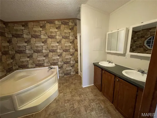 $74,900 | 78 Little John, Sikeston, MO 63801