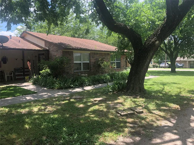 a view of a couches in a backyard
