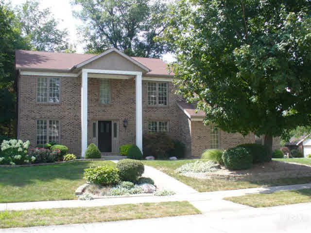 5733 Inland Trail Fort Wayne, IN 46825 - Photo 1 of 27