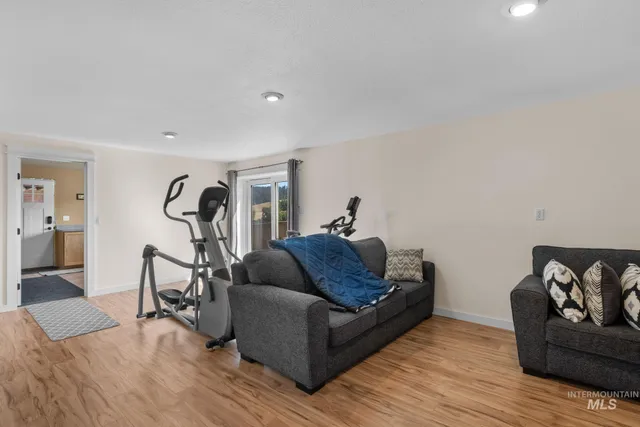 $1,495,000 | 1199 Walker Road, Viola, ID 83872