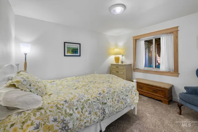 $1,495,000 | 1199 Walker Road, Viola, ID 83872