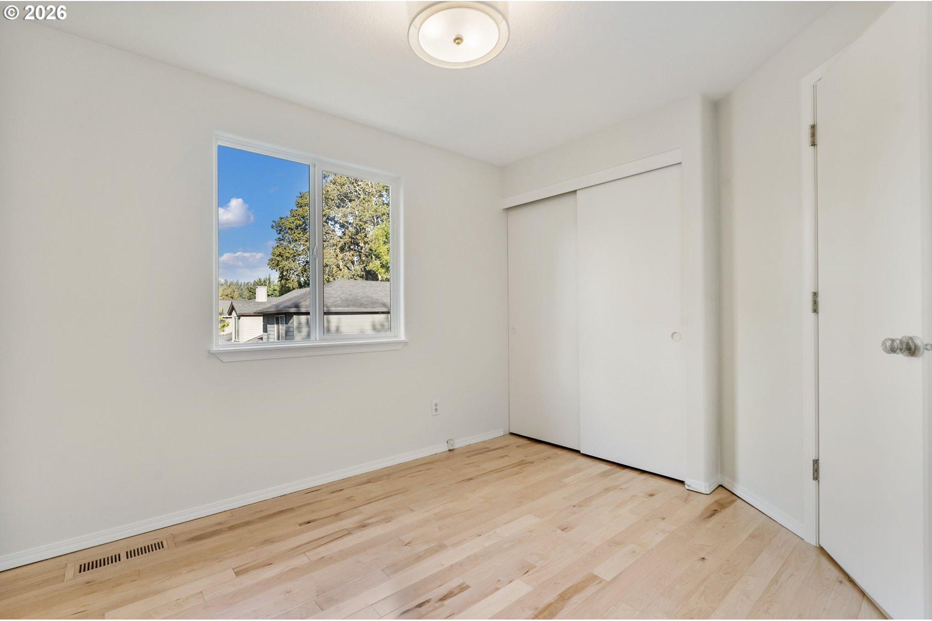 8885 Southwest 76th Place Portland, OR 97223 - Photo 38 of 47 Gallery Image 38