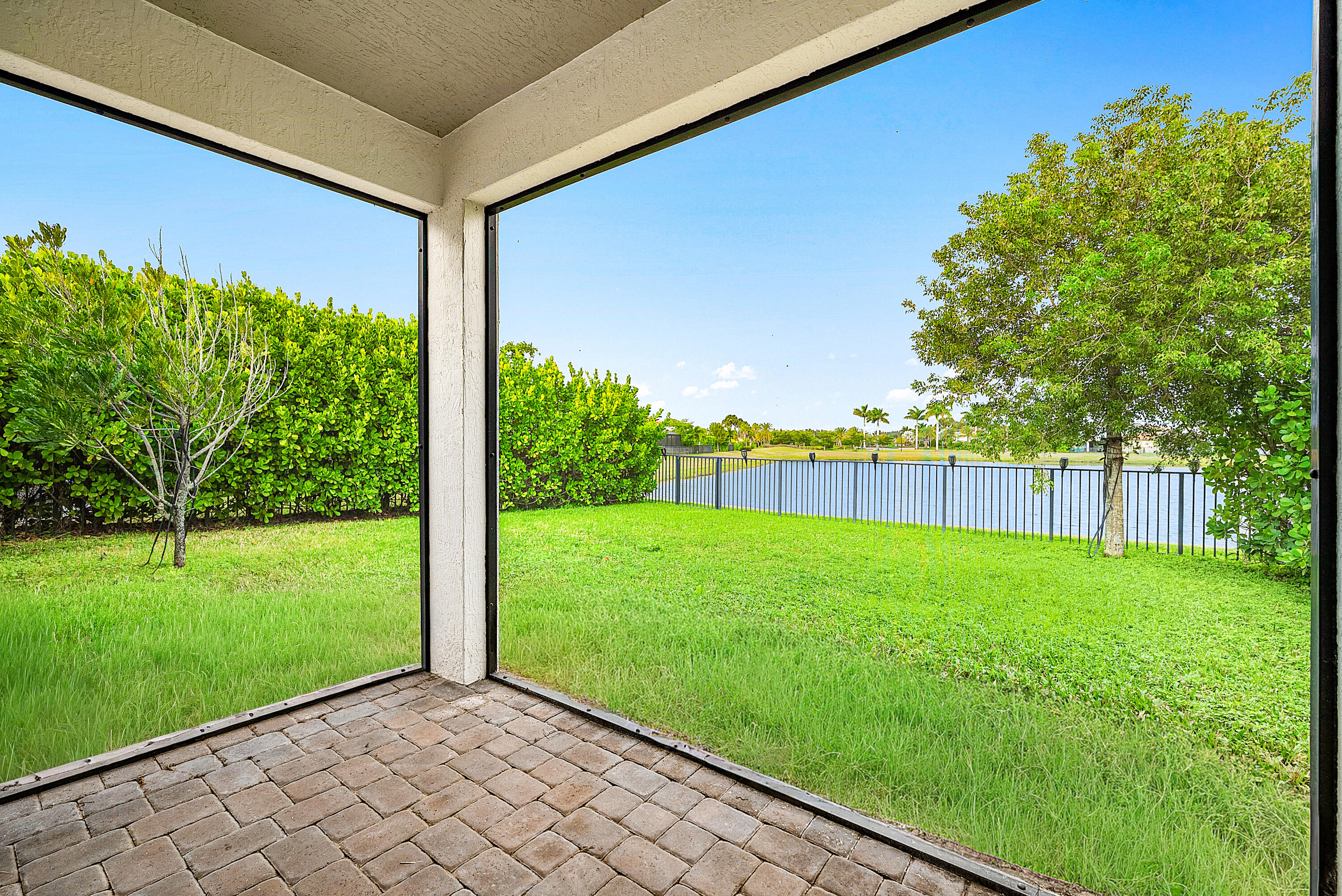 5478 Starfish Road Westlake, FL 33470 - Photo 32 of 51 032-5478StarfishRoad-Westlake-FL-33470-F