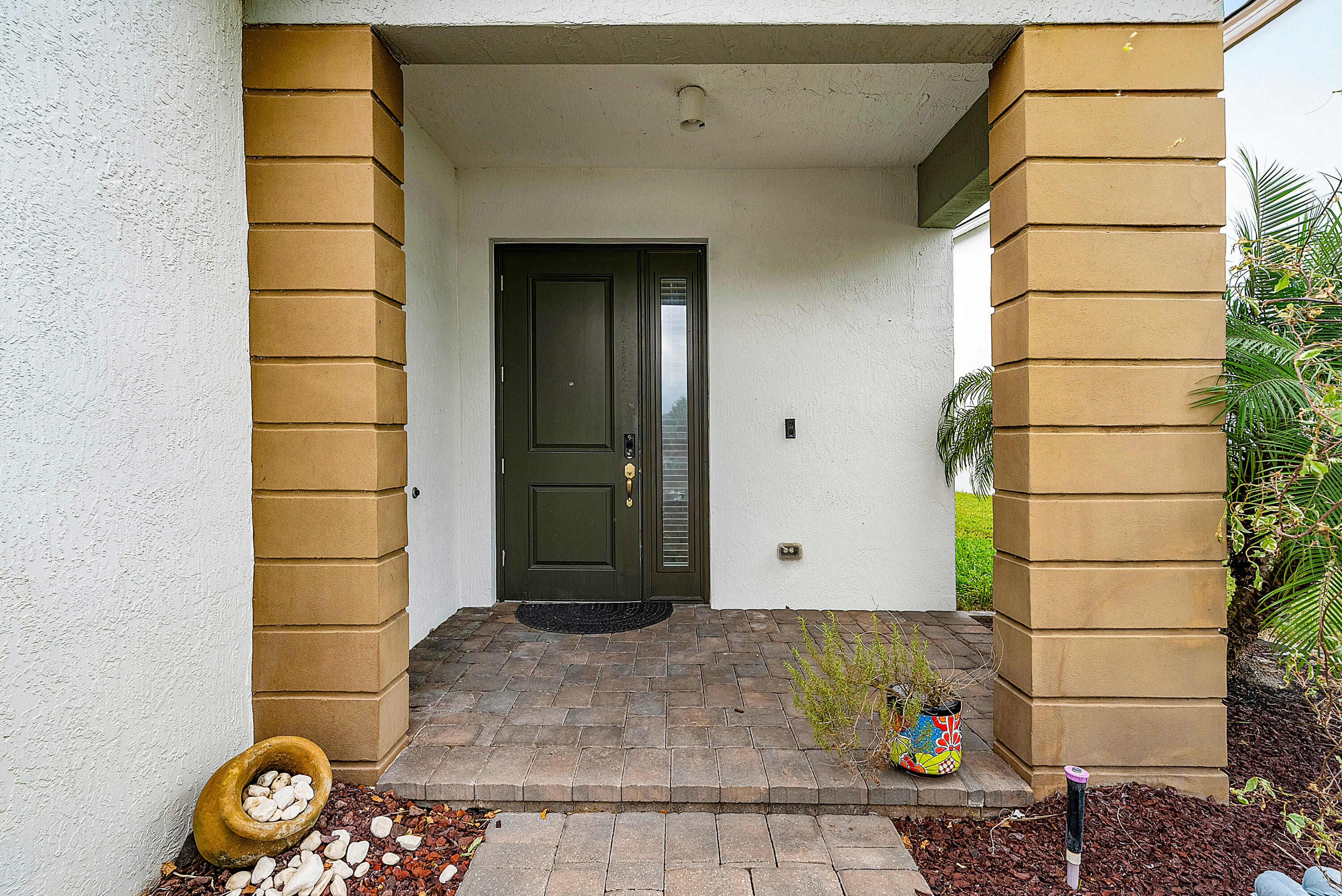 5478 Starfish Road Westlake, FL 33470 - Photo 5 of 51 005-5478StarfishRoad-Westlake-FL-33470-F