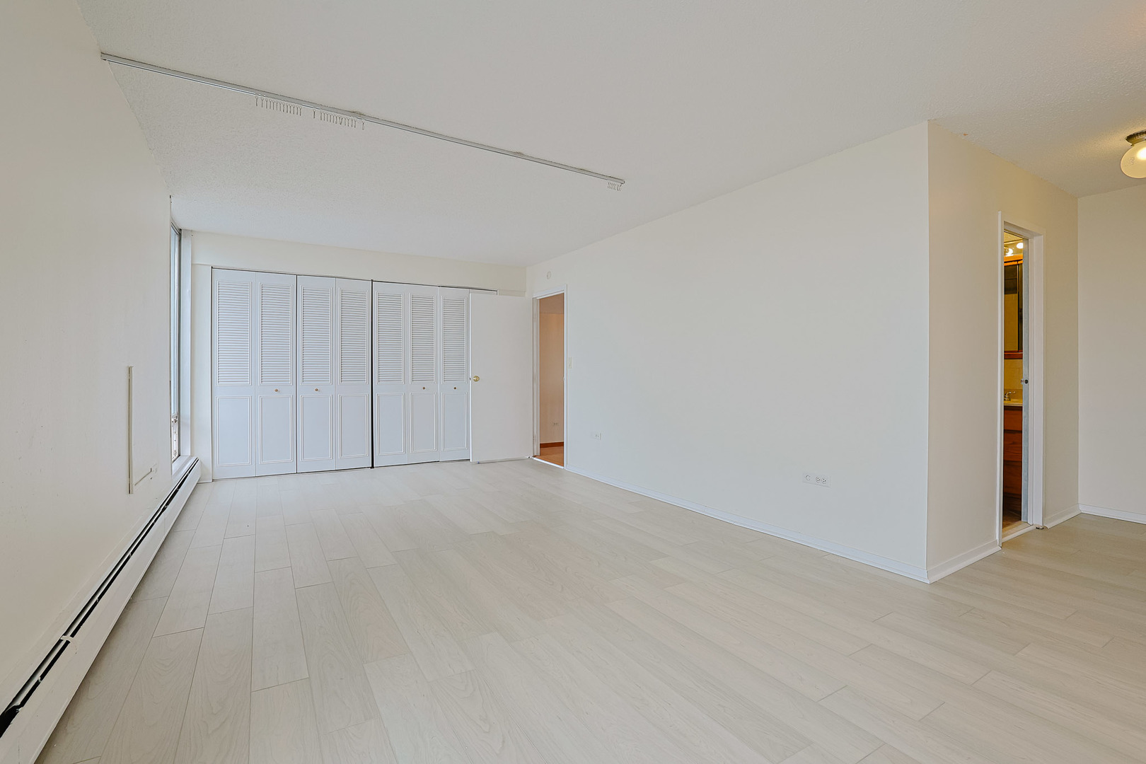 8815 West Golf Road, Unit 6I Niles, IL 60714 - Photo 16 of 28