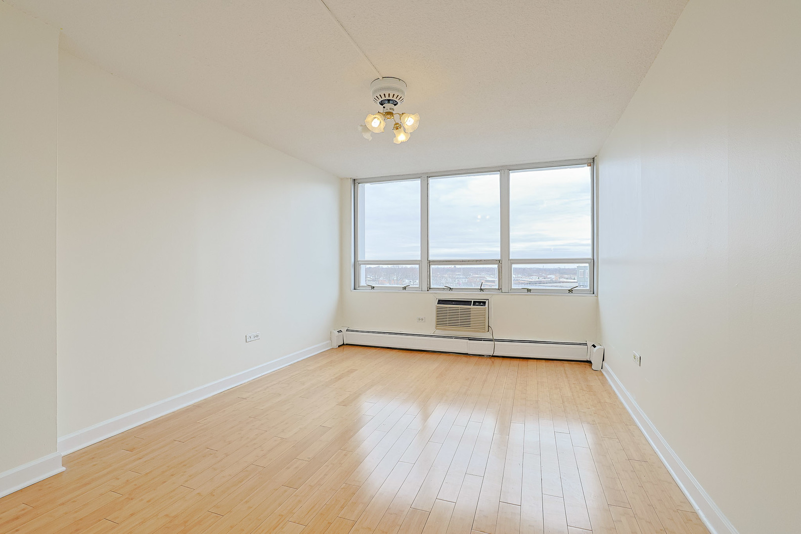 8815 West Golf Road, Unit 6I Niles, IL 60714 - Photo 18 of 28