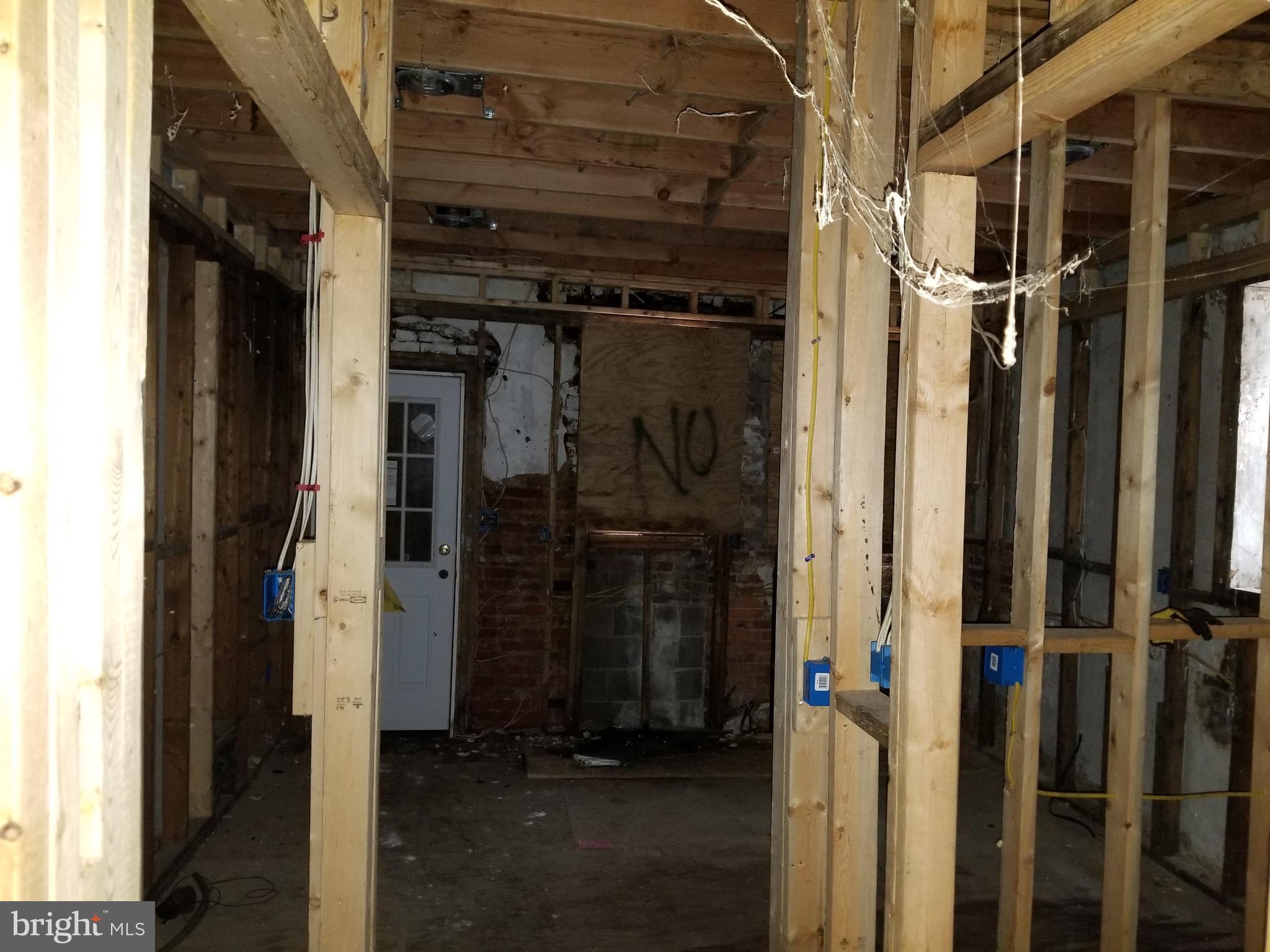 3725 Reisterstown Road Baltimore, MD 21215 - Photo 4 of 9 Gallery Image 4