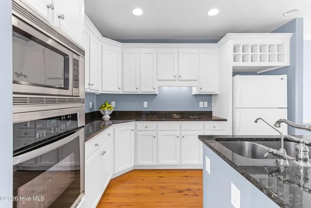 $620,000 | 417 South 3rd Avenue, Unit B, Kure Beach, NC 28449