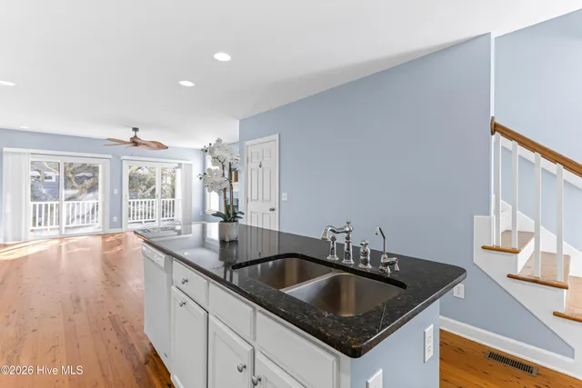 $620,000 | 417 South 3rd Avenue, Unit B, Kure Beach, NC 28449