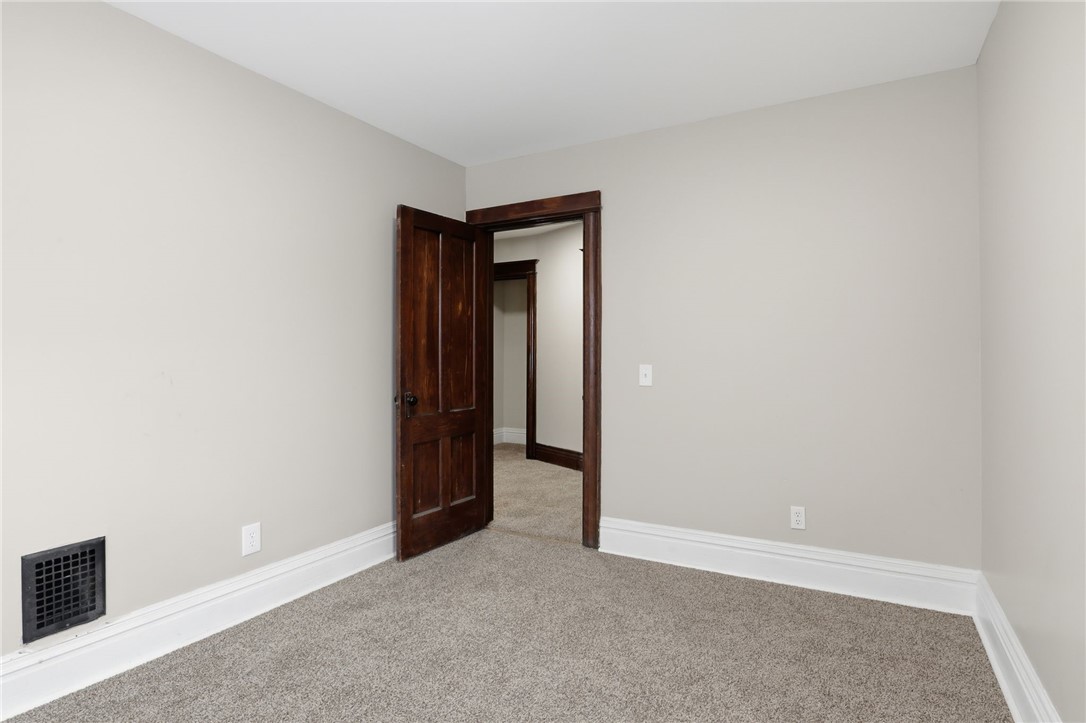 275 Parsells Avenue Rochester, NY 14609 - Photo 19 of 29