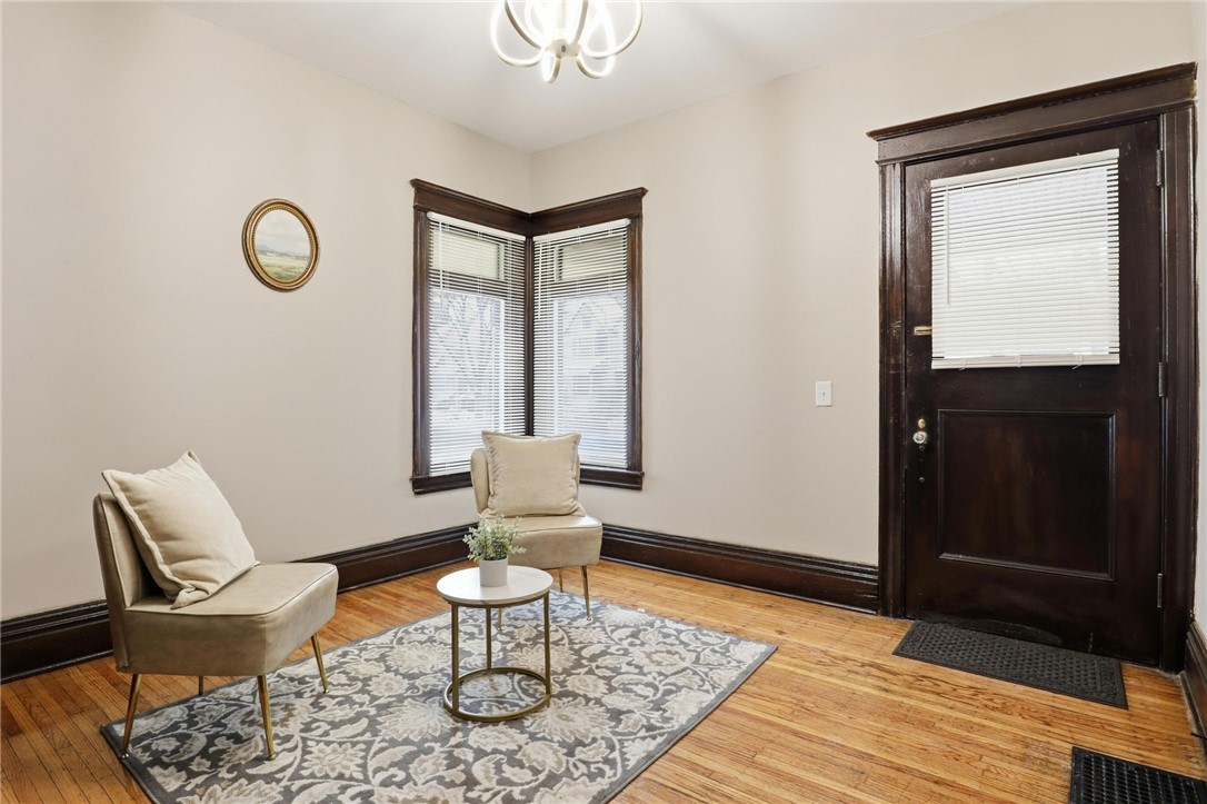 275 Parsells Avenue Rochester, NY 14609 - Photo 4 of 29