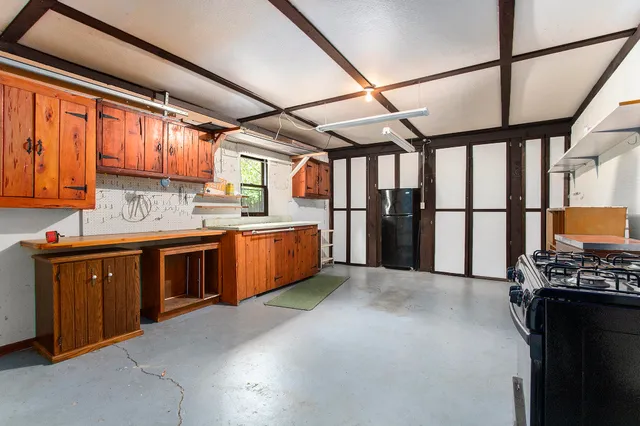 $199,000 | 50177 3rd Street, Dowagiac, MI 49047