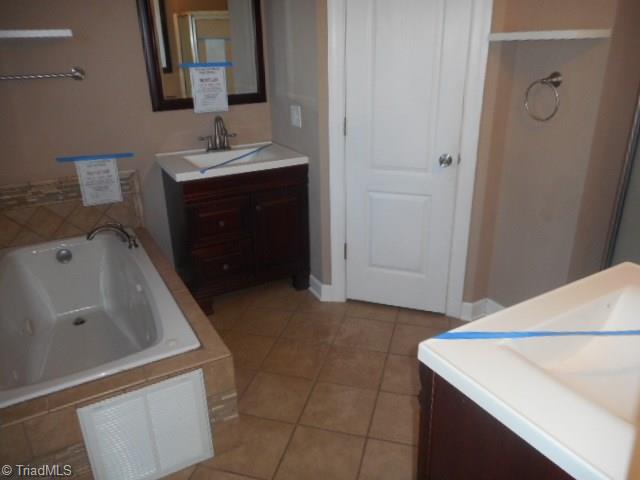 7840 Clinard Farms Road High Point, NC 27265 - Photo 11 of 18 Gallery Image 11