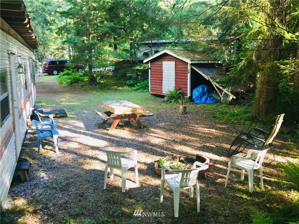 501 Gold Nuget Road Deming, WA 98244 - Photo 4 of 14 Gallery Image 4