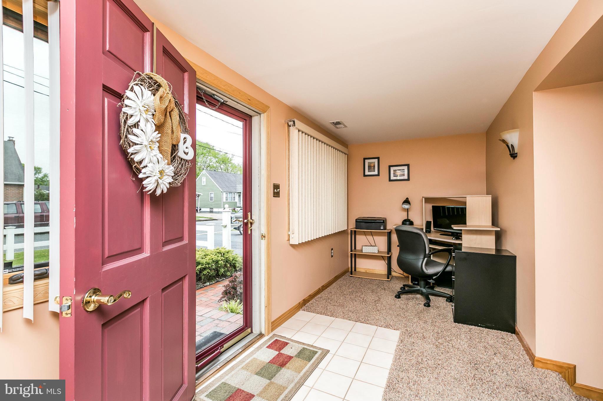 343 George Avenue Baltimore, MD 21221 - Photo 5 of 30 Interior (General)