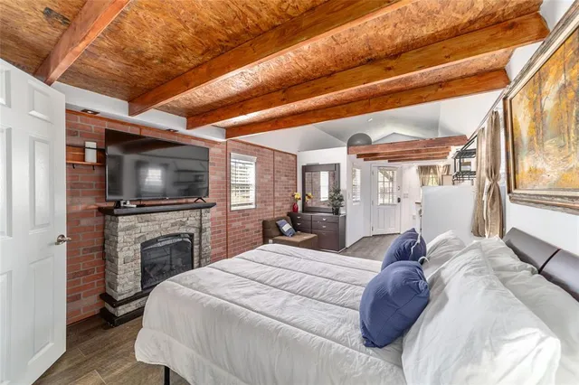 a view of balcony with a bench