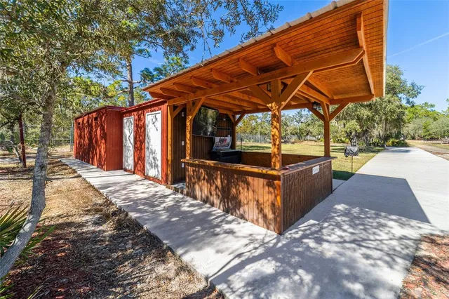 $2,500,000 | 14181 Southeast 211th Court, Umatilla, FL 32784