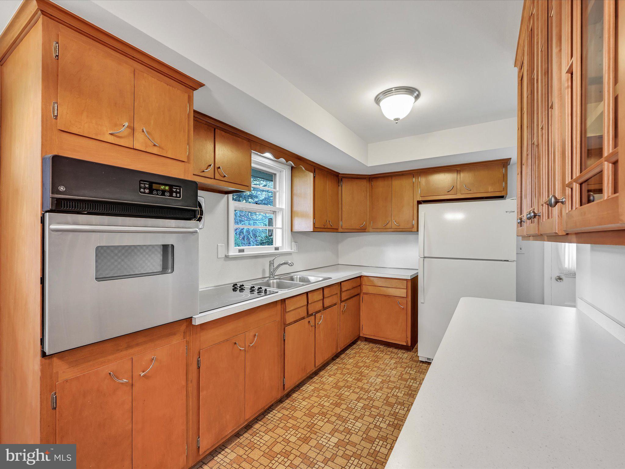 2058 Stone Mill Road Lancaster, PA 17603 - Photo 13 of 31 Kitchen