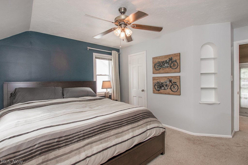 15607 Munn Road Cleveland, OH 44111 - Photo 16 of 29 Gallery Image 16