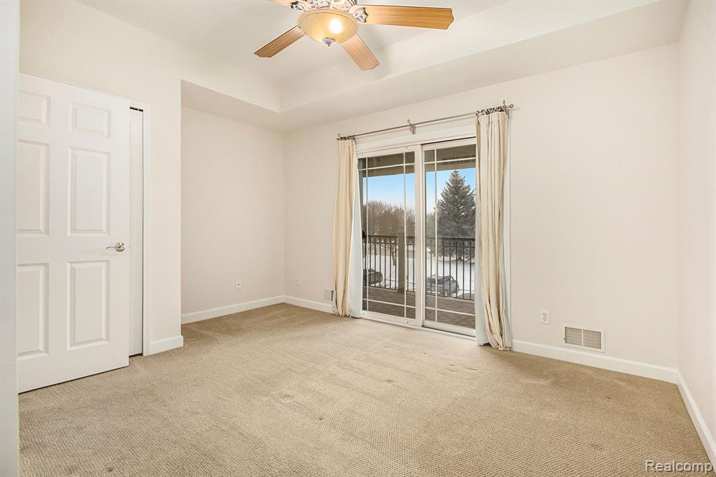 283 South Zeeb Road, Unit 204 Ann Arbor, MI 48103 - Photo 19 of 28