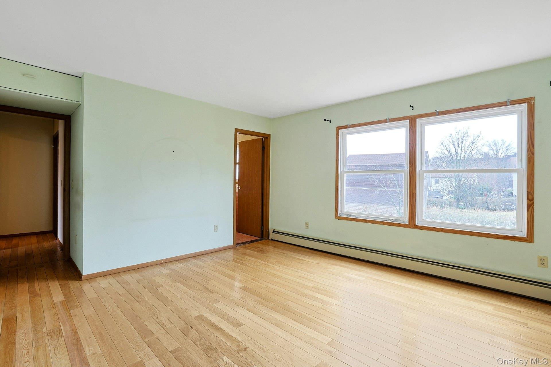 149 Locust Avenue New Rochelle, NY 10805 - Photo 17 of 41 Alternate view of the Primary Bedroom
