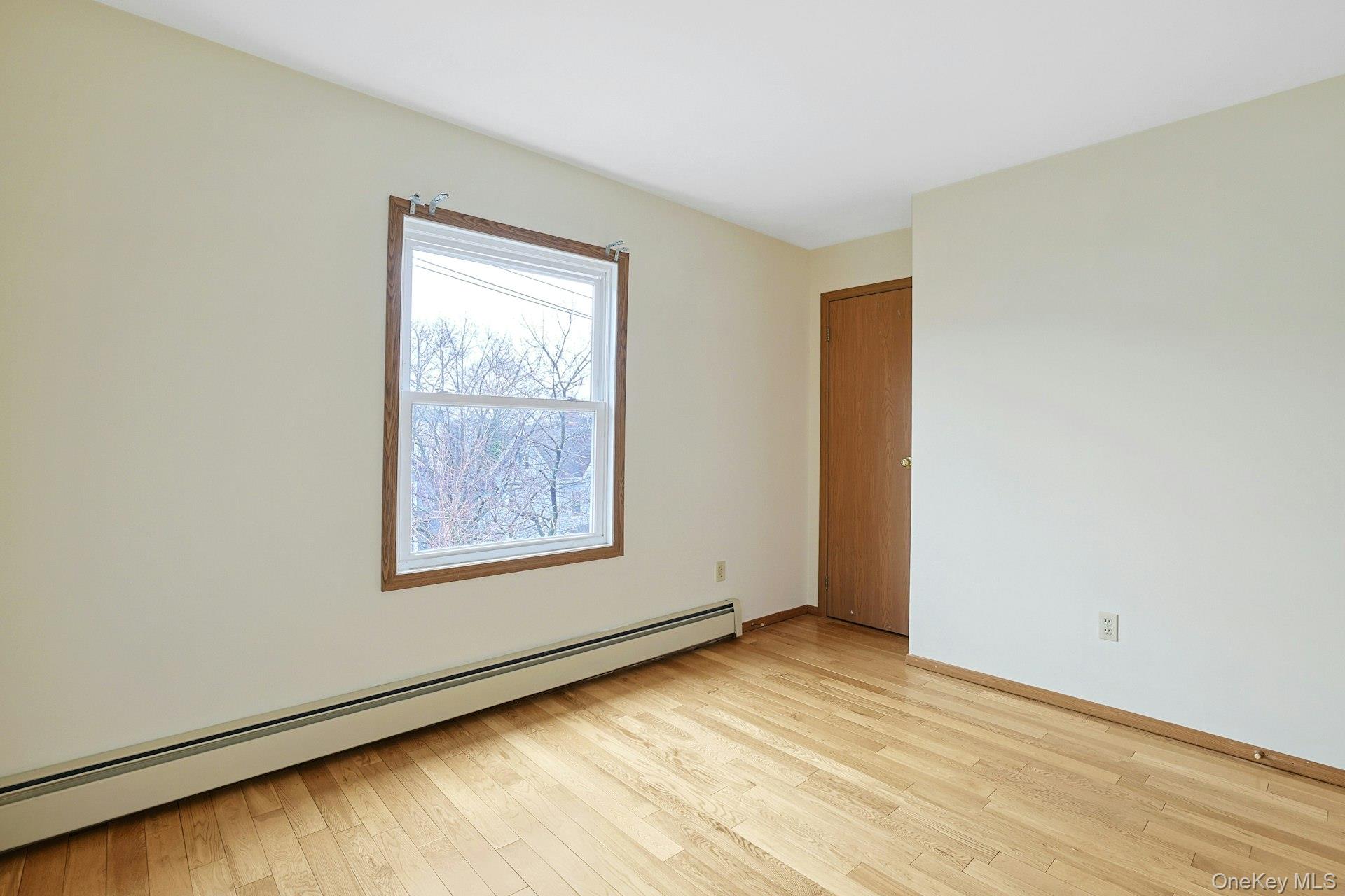 149 Locust Avenue New Rochelle, NY 10805 - Photo 21 of 41 Bedroom 2