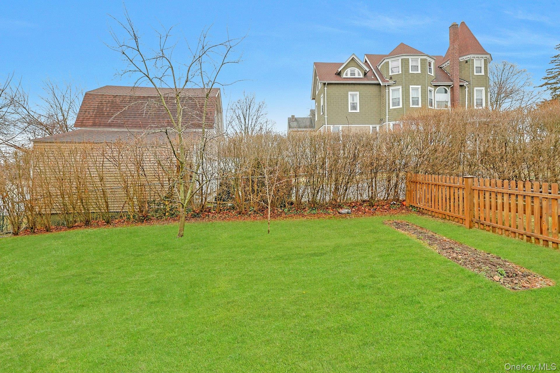 149 Locust Avenue New Rochelle, NY 10805 - Photo 37 of 41