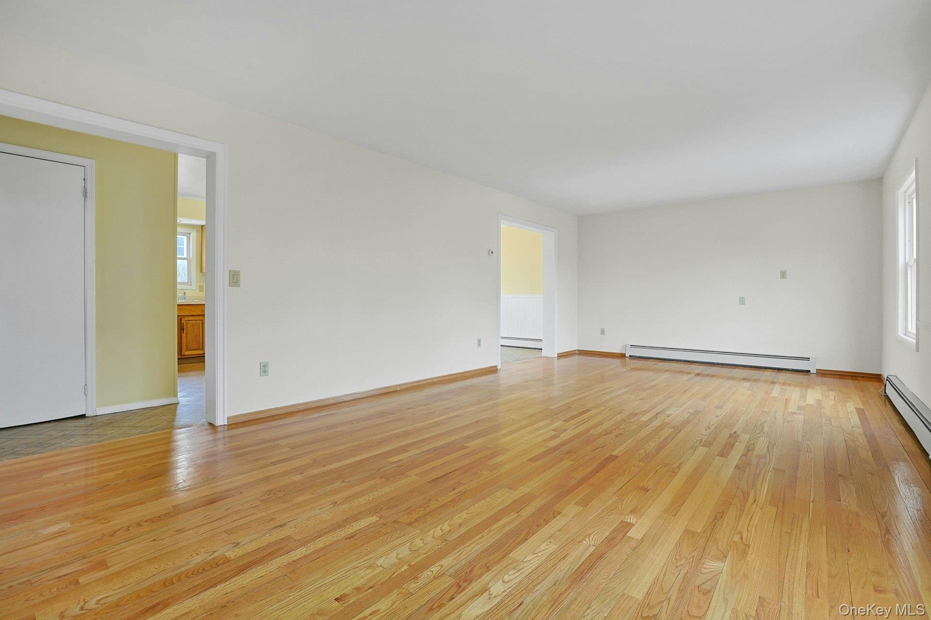 149 Locust Avenue New Rochelle, NY 10805 - Photo 7 of 41 Alternate view of the Living Room