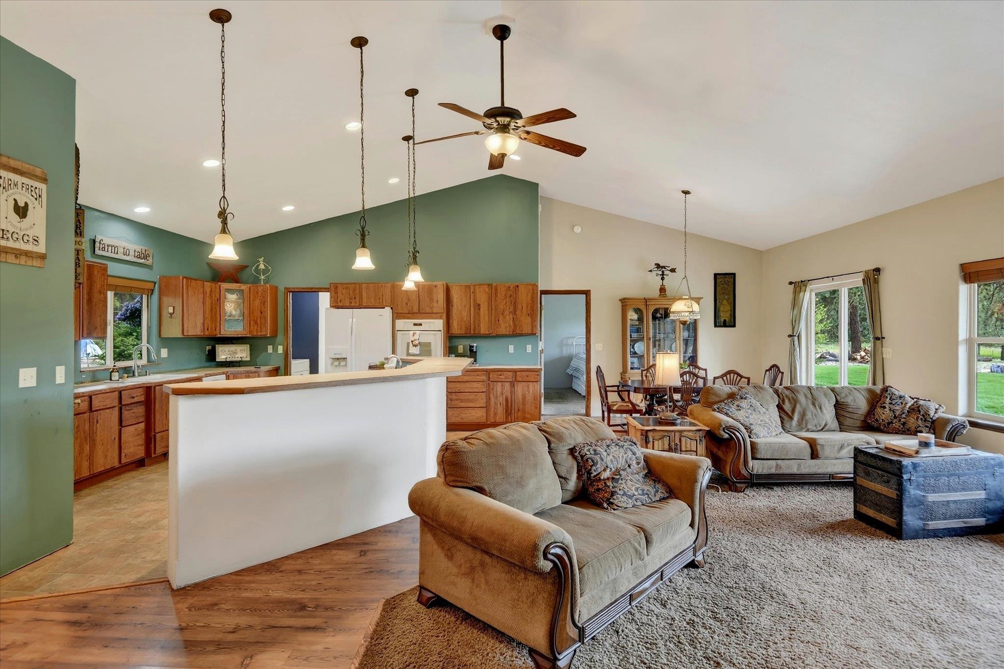 1329 West Paradise Road Spokane, WA 99224 - Photo 9 of 42