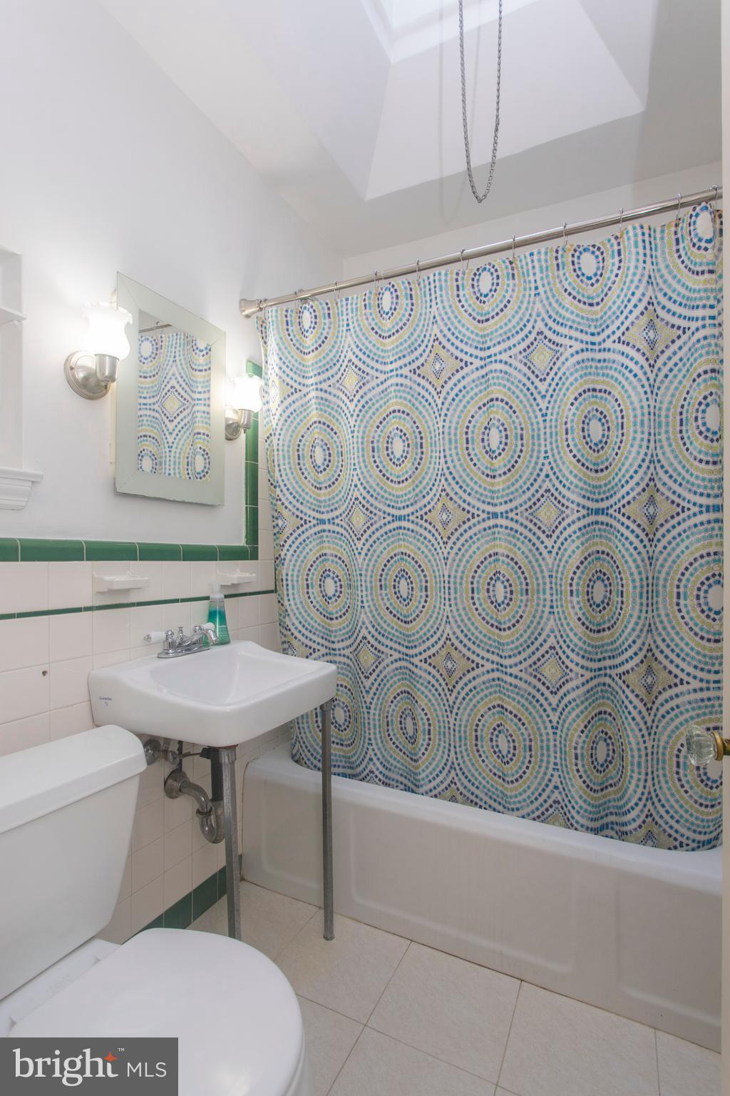 235 St Laurence Road Upper Darby, PA 19082 - Photo 22 of 29 Gallery Image 22