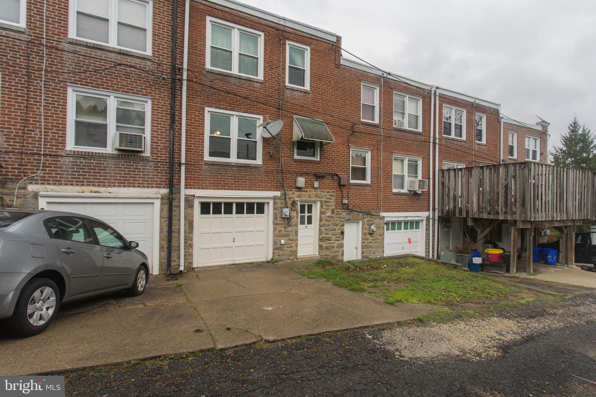 235 St Laurence Road Upper Darby, PA 19082 - Photo 28 of 29 Gallery Image 28